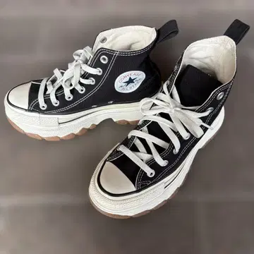 CONVERSE ALL STAR 블랙 하이컷 스니커즈