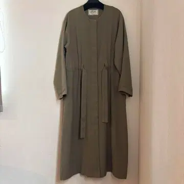 기간 한정 가격 인하! Acuta 카키 롱 코트 벨트 포함