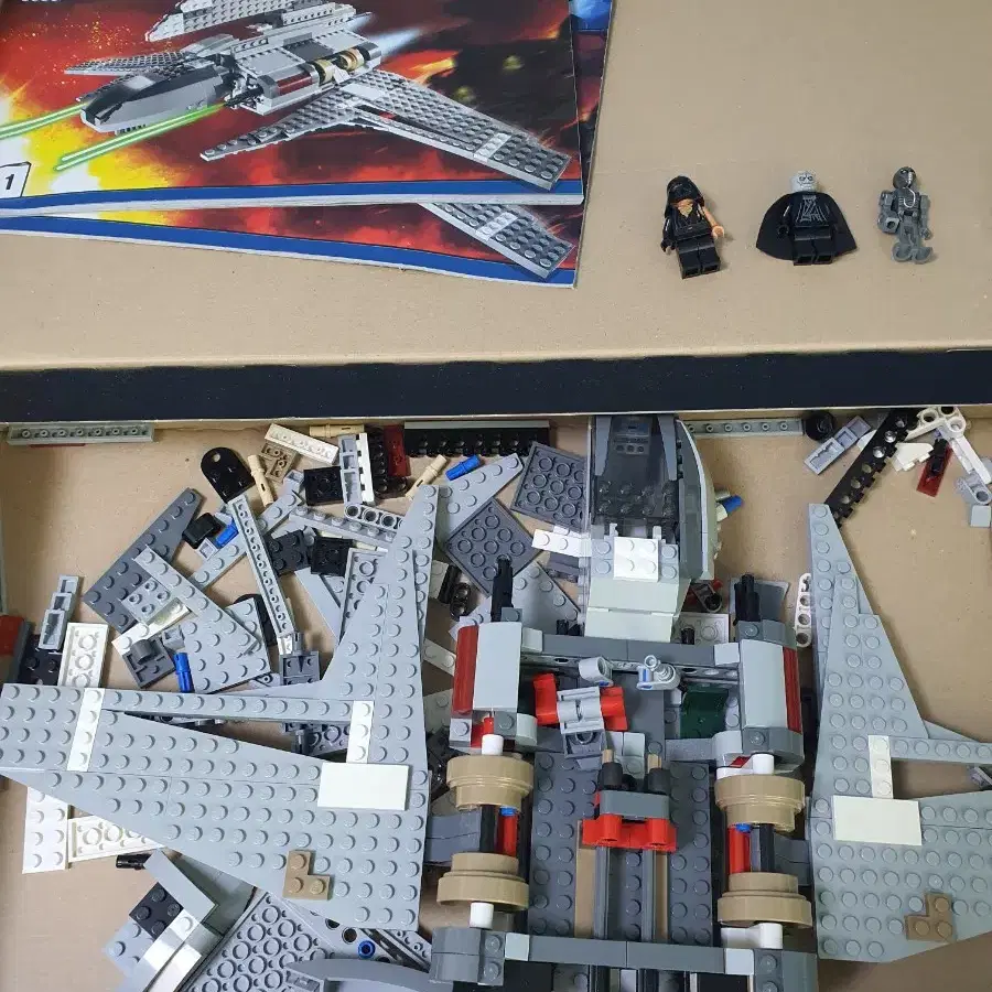 Lego Star Wars Series 8096 Emperor Palpatine's Shuttle | Bunjang
