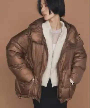 REMI RELIEF 레미릴리프 경량 다운 모카 별주 M 개럴개런트