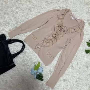 컨디션 최상 투 비 시크 프릴 가디건 베이지 긴팔 귀여움 1 S