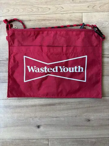 Wasted Youth 레드 가방