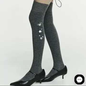 bibiy. 비비 B. BIJOU LONG SOCKS