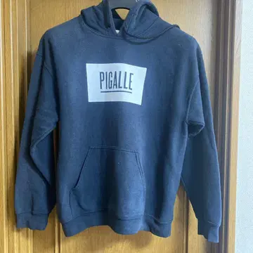 PIGALLE 네이비 후드티 M 사이즈