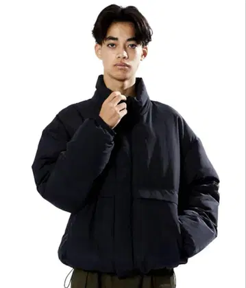 프릭스스토어 x 샤쵸 스탠드 카라 다운 자켓 숏 기장