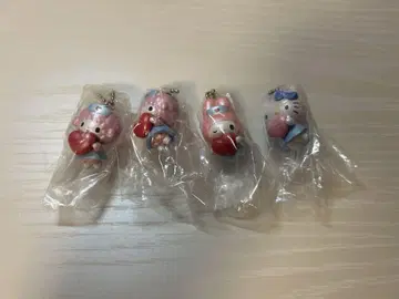 산리오 캐릭터즈 간호사 스윙 마스코트