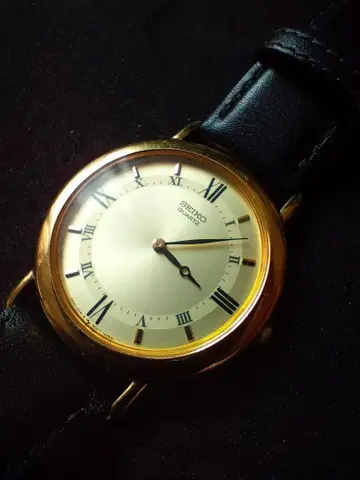 SEIKO 쿼츠 손목시계 골드