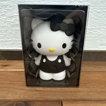 헬로키티 피규어 로리스팜 블랙