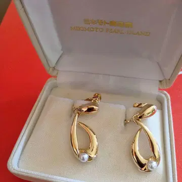 미사용 새상품 Mikimoto 펄 장식 골드 귀찌