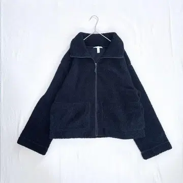 [ 새상품급 ] H&M 보아 지퍼 자켓 블랙 L
