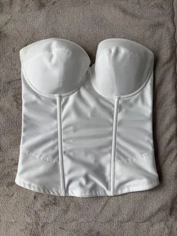 비앙쥬 브라이덜 이너