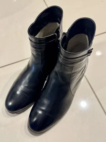여성용 천연 가죽 숏부츠 Santelargo 23.5cm