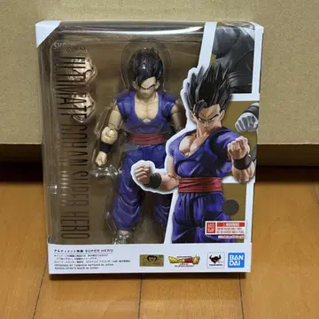 S.H.Figuarts 얼티밋 슈퍼 히어로 피규어