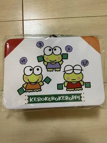쓰리코인즈 산리오 브릿지 트렁크 케로피