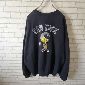 뉴욕 양키스 로고 자수 루니툰 트위티 맨투맨