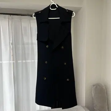 salire 블랙 더블 브레스트 슬리브리스 베스트