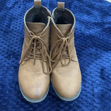 브라운 레이스업 숏부츠