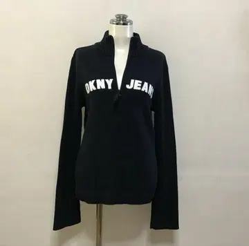 새상품급 DKNY 로고 아플리케 니트