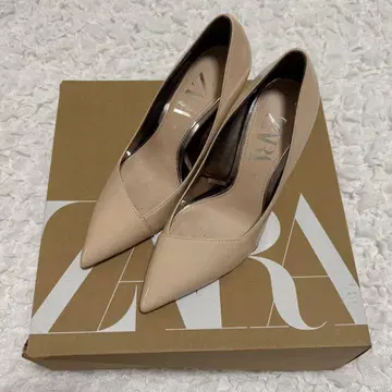 ZARA 베이지 하이힐