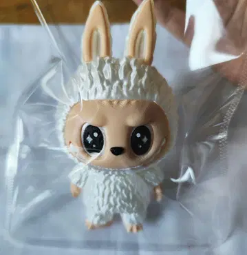 라부부 labubu 피규어 화이트