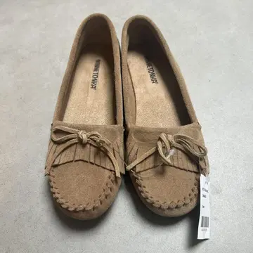 미사용 MINNETONKA 모카신 베이지 24cm 상당