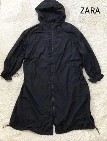 ZARA 자라 컨디션 최상 워터리페런트 포켓터블 나일론 코트 블랙
