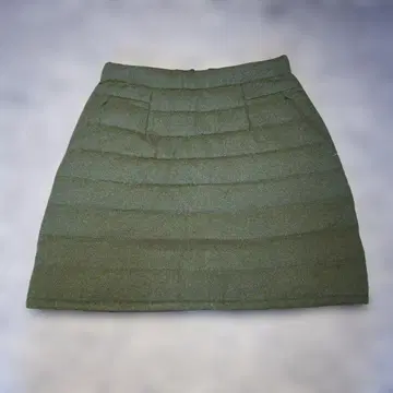 JNBY 올리브 그린 다운 퀼팅 미니 스커트