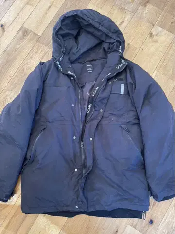 RVCA 후드 부착 다운 자켓 블랙