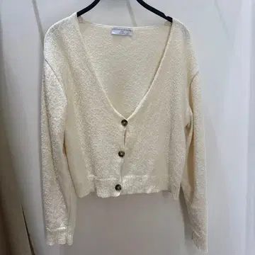 TRICOTS JEAN MARC 아이보리 가디건