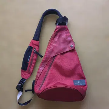 Victorinox 바디백 레드