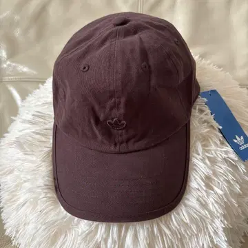 새상품 adidas 캡