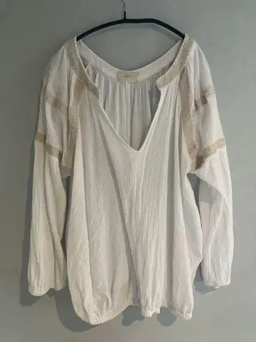 TODAYFUL 화이트 V넥 긴팔 셔츠