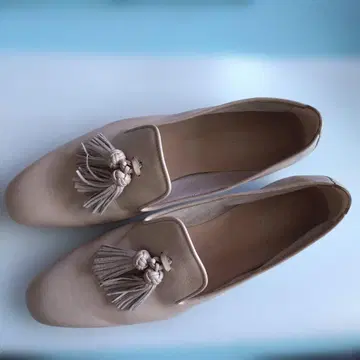santoni 베이지 태슬 로퍼