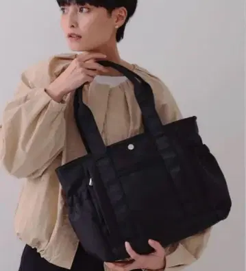 블랙 토트백