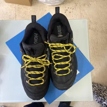 HOKA TOR SUMMIT 1147952/BBLC