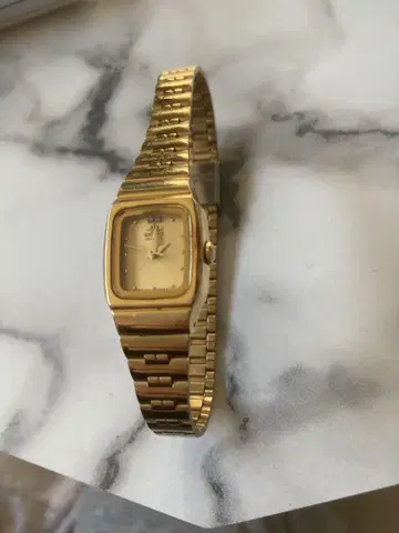 SEIKO V401-5230 여성용 손목시계