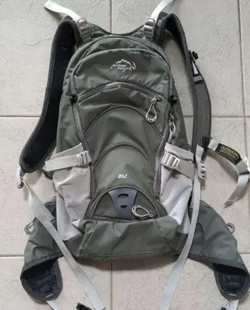 [등이 답답하지 않은] 백팩 20L 경량 얇은 타입