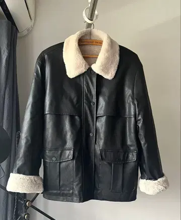 블랙 레더 자켓 전체 안감 인조 모피 아우터