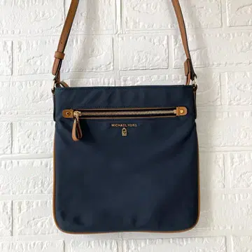 MICHAEL KORS 마이클코어스 숄더백 나일론 4402