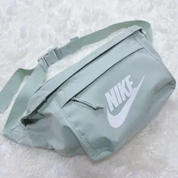 나이키 바디백 민트 그린