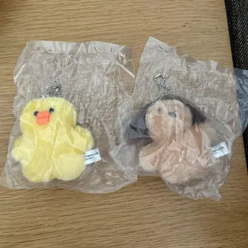 모조죠죠 시리즈 봉제 인형 키링 2종 중복되어 판매합니다.