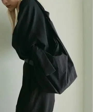 anuke Knot Nylon Bag BLACK