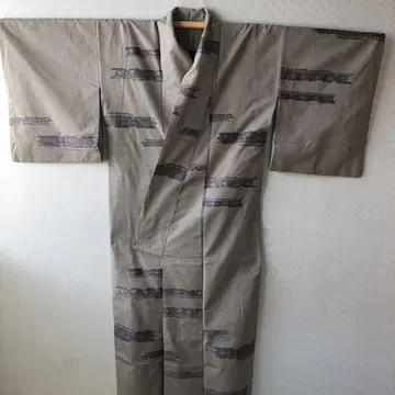 베이지 실크 기모노 추상 무늬