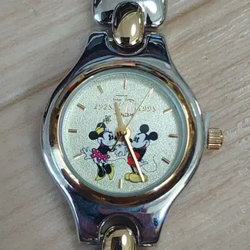 디즈니 70주년 시계 디즈니