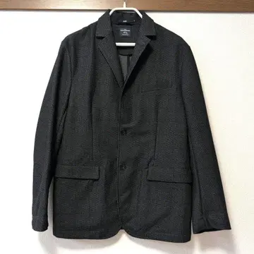 체크 무늬 테일러드 자켓