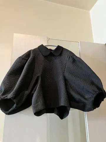 마차트 machatt 퀼팅 풀오버 크롭