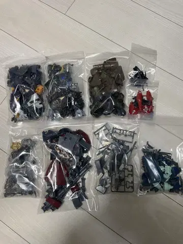 건담 프라모델 MG 잉여분 정크 부품 피규어라이즈 스탠다드