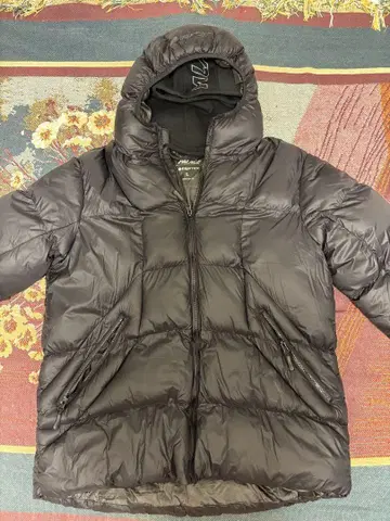 PALACE BALACLAVA PUFFA 22FW 다운 자켓 L