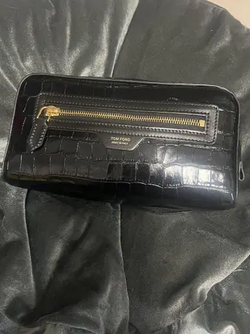 톰 포드 블랙 클러치백