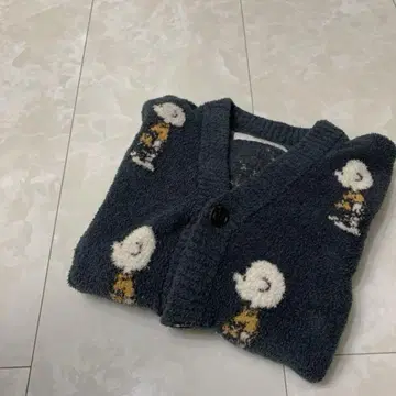 [인기] 젤라또피케 옴 찰리 브라운 가디건 M